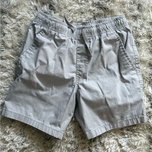 Wonder Nation boys size Small 6-7 light gray shorts